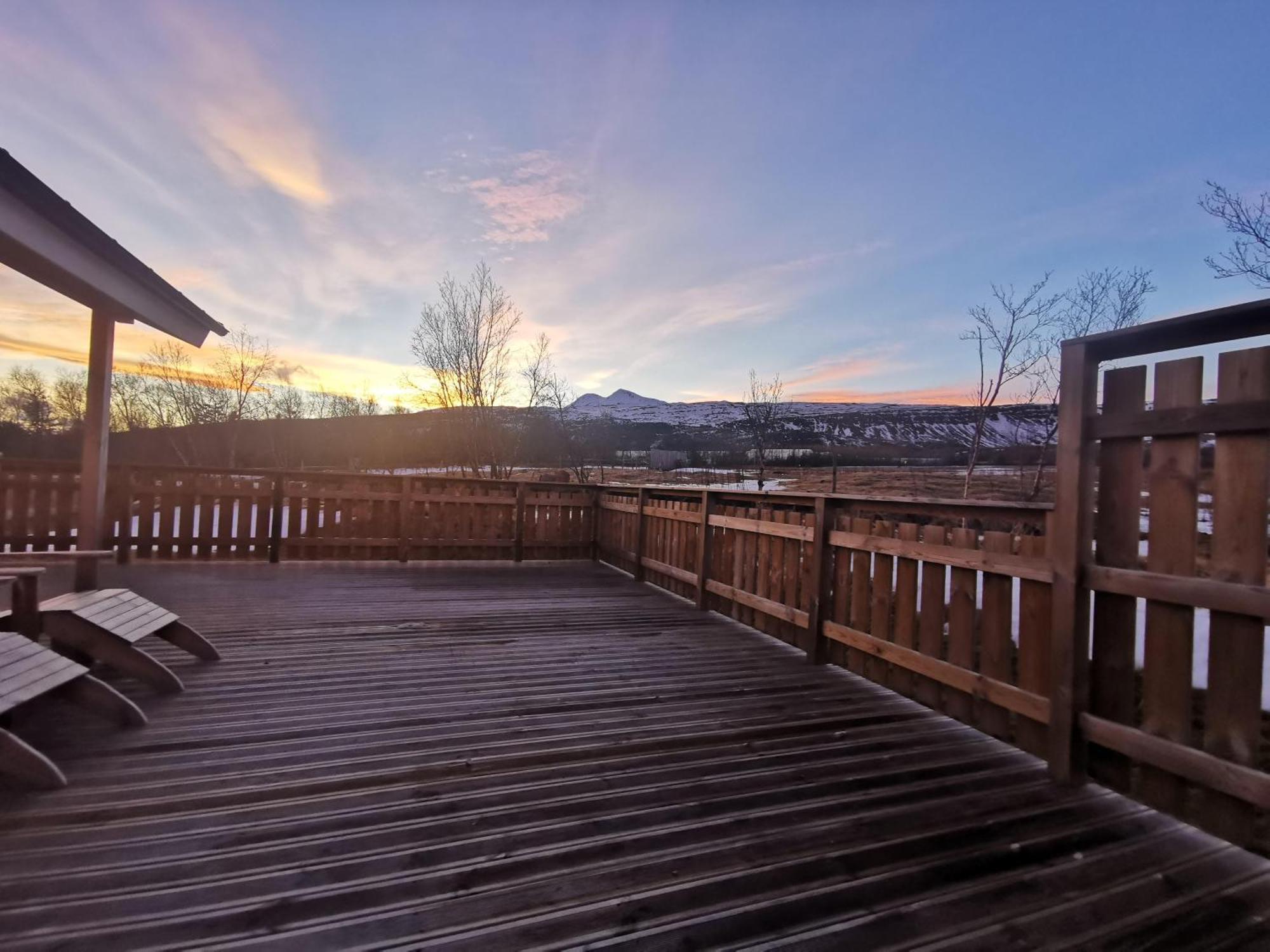 Hotel Kjarnalundur- Aurora Dream - Lodges And Rooms Akureyri Exterior photo